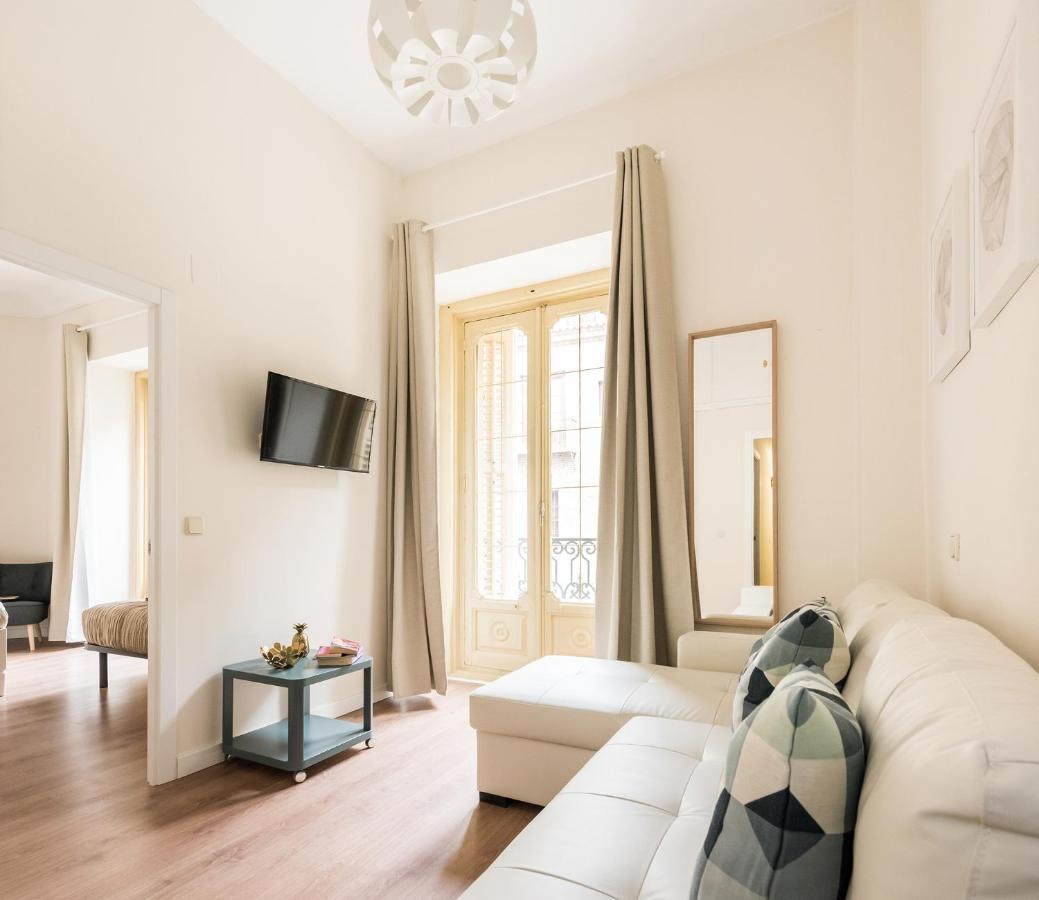 Puerta Del Sol Arrendamiento De Temporada Apartment มาดริด ภายนอก รูปภาพ