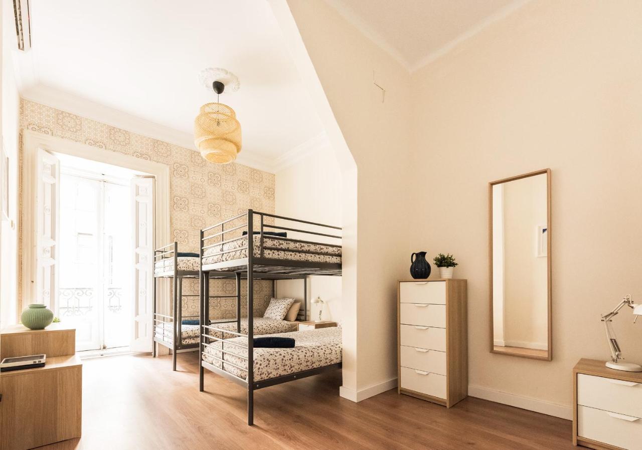 Puerta Del Sol Arrendamiento De Temporada Apartment มาดริด ภายนอก รูปภาพ